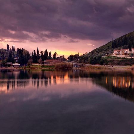 Parathalasso Villas Monastiraki  Buitenkant foto